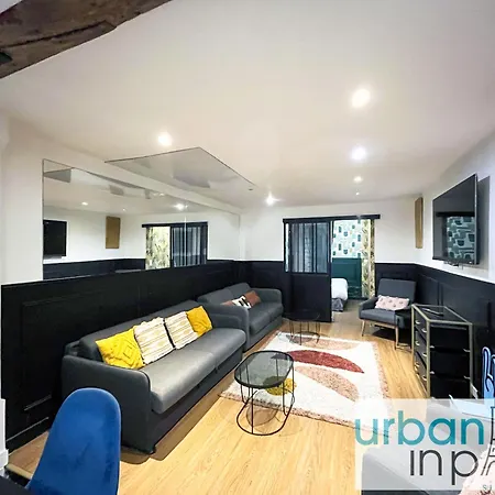 Urban Flat 31 - Lovely Triplex In Parigi