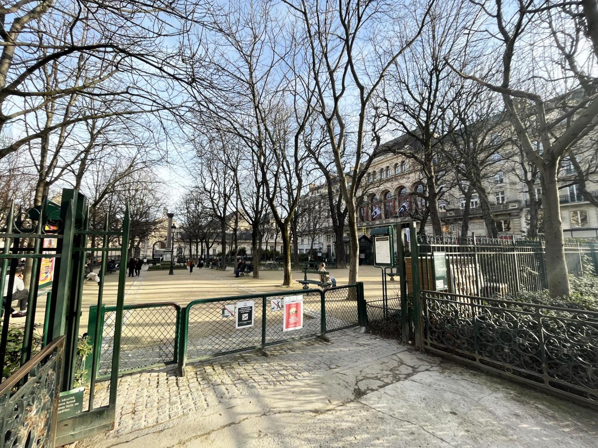 Urban Flat 31 - Lovely Triplex In * Parigi