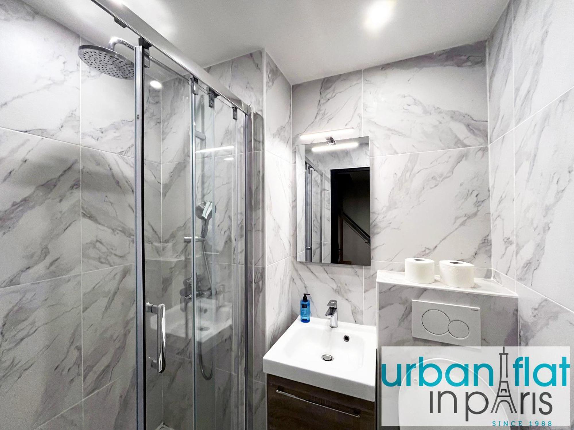 Urban Flat 31 - Lovely Triplex In Appartamento Parigi
